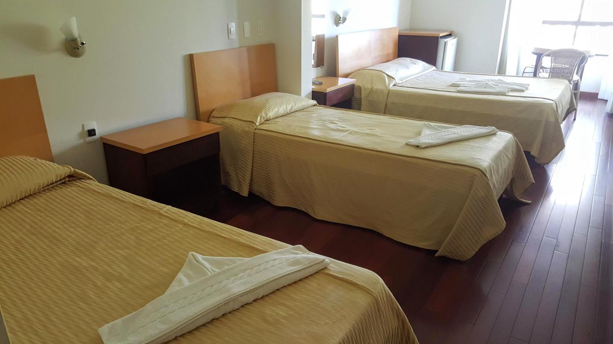 Ilha Da Gale Tourist Hotel Fazenda De Bombas บอมบินญัส ภายนอก รูปภาพ